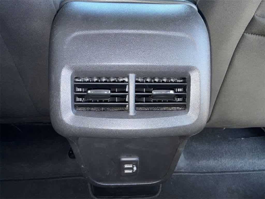 Thumbnail: 2023 Chevrolet Equinox - 21