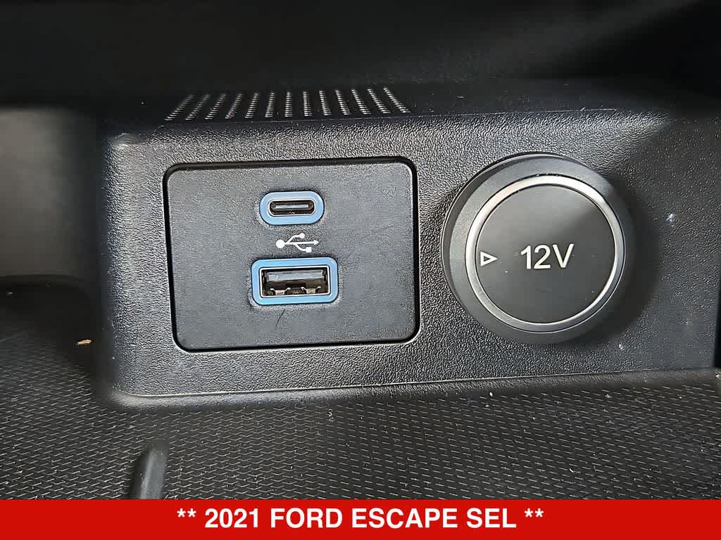 Thumbnail: 2021 Ford Escape - 31
