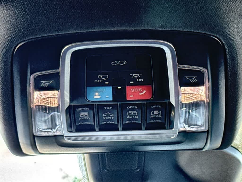 Thumbnail: 2026 RAM 1500 - 19