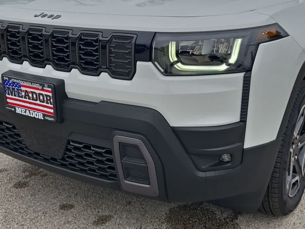 Thumbnail: 2026 Jeep Cherokee - 11