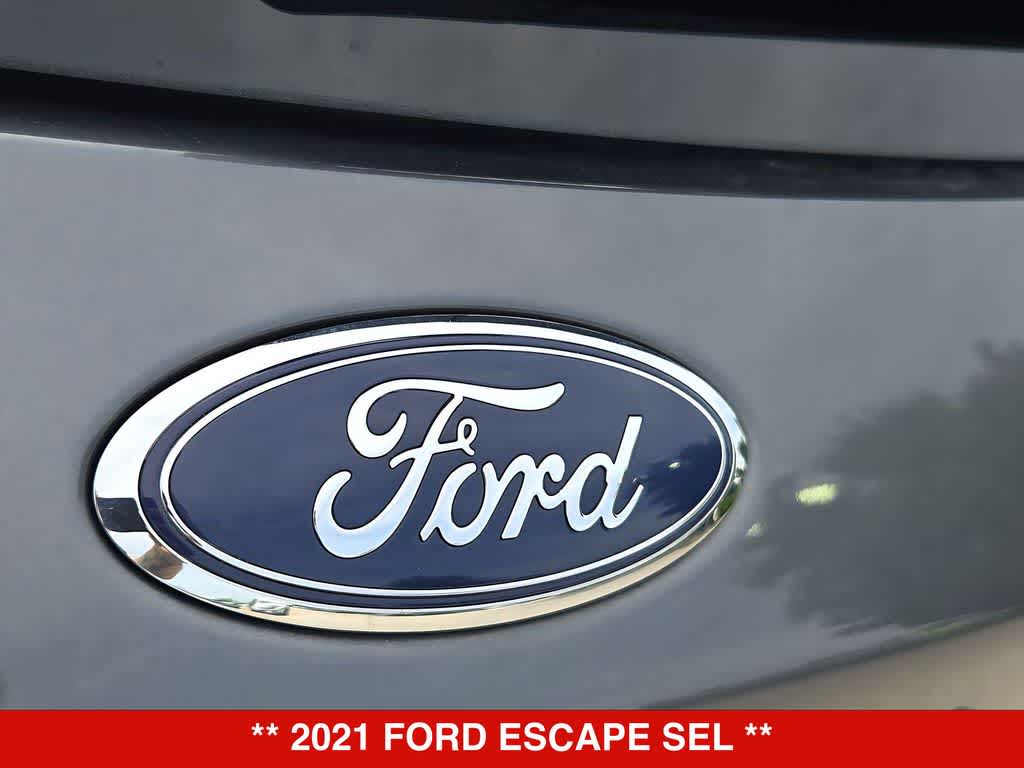 Thumbnail: 2021 Ford Escape - 12