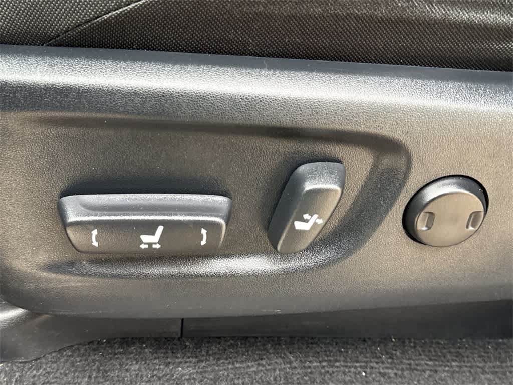 Thumbnail: 2024 Toyota 4Runner - 25