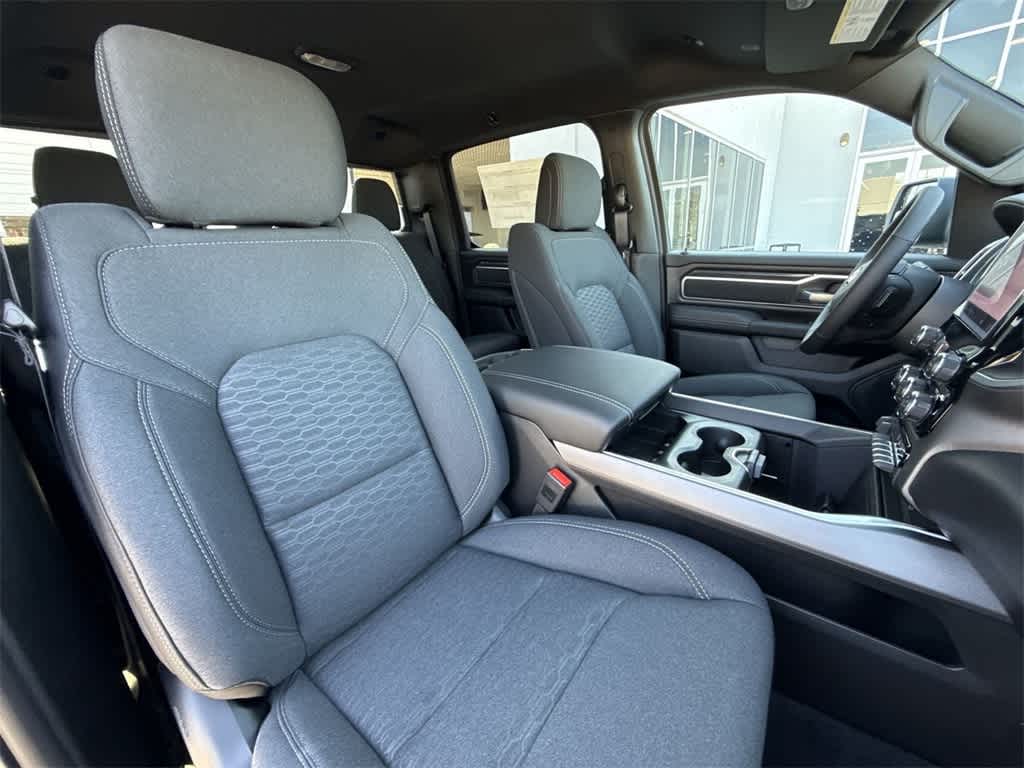 Thumbnail: 2026 RAM 1500 - 13