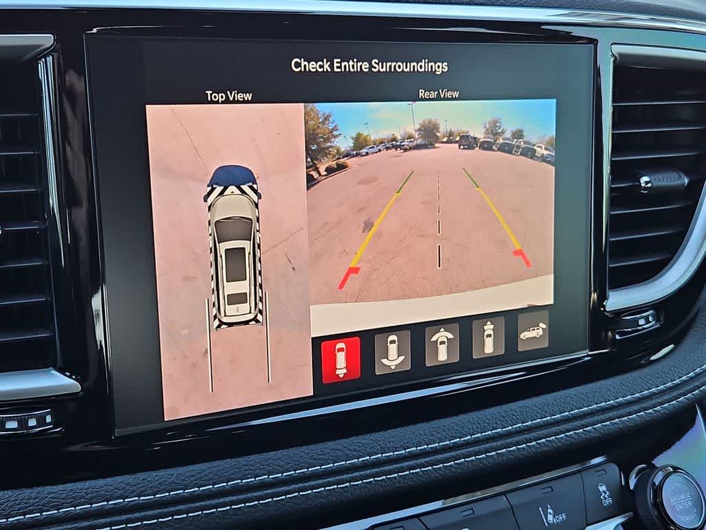 Thumbnail: 2026 Chrysler Pacifica - 16