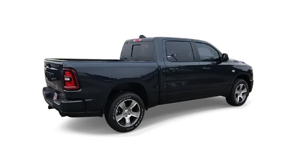 Thumbnail: 2026 RAM 1500 - 8