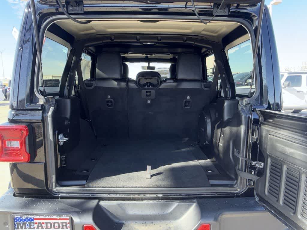 Thumbnail: 2019 Jeep Wrangler - 22