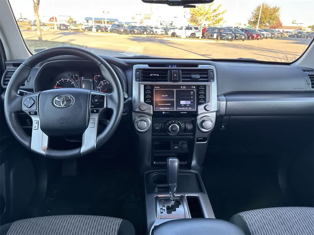 Thumbnail: 2024 Toyota 4Runner - 12