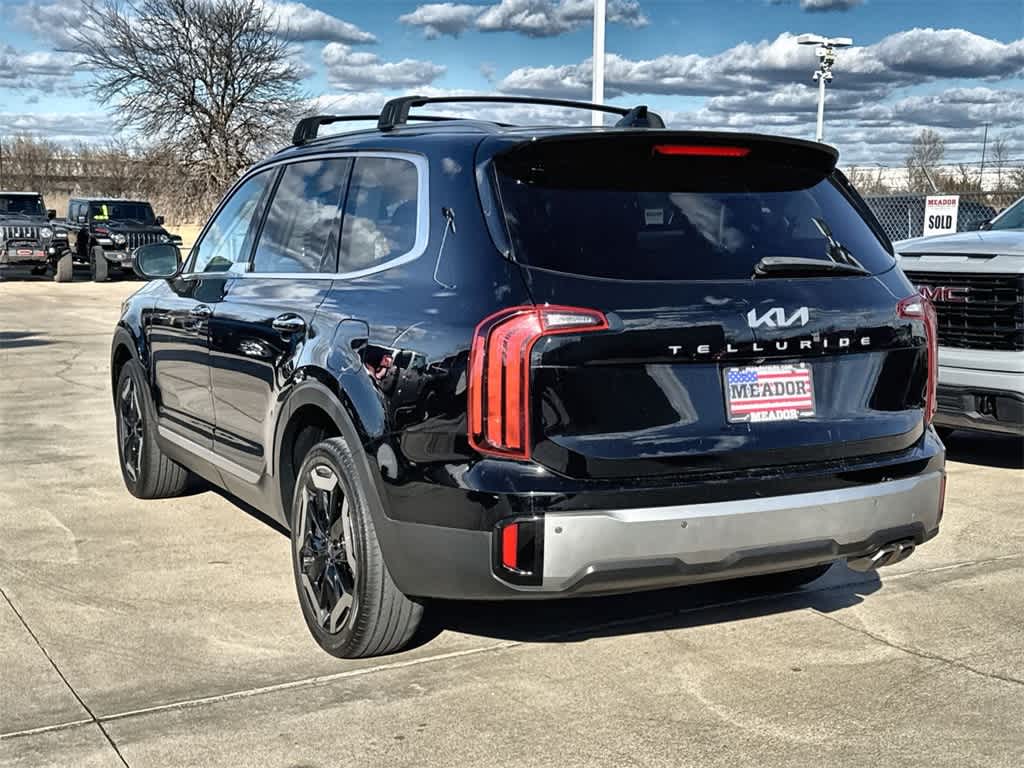 Thumbnail: 2023 Kia Telluride - 4