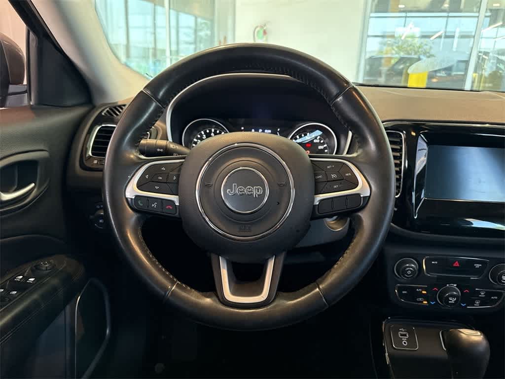 Thumbnail: 2019 Jeep Compass - 17
