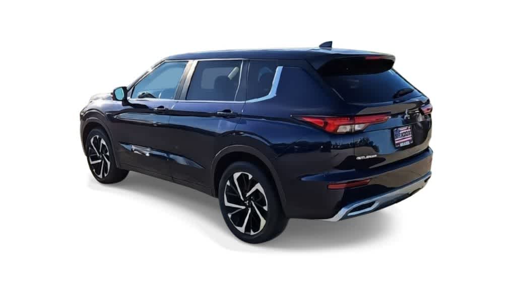 Thumbnail: 2024 Mitsubishi Outlander - 6