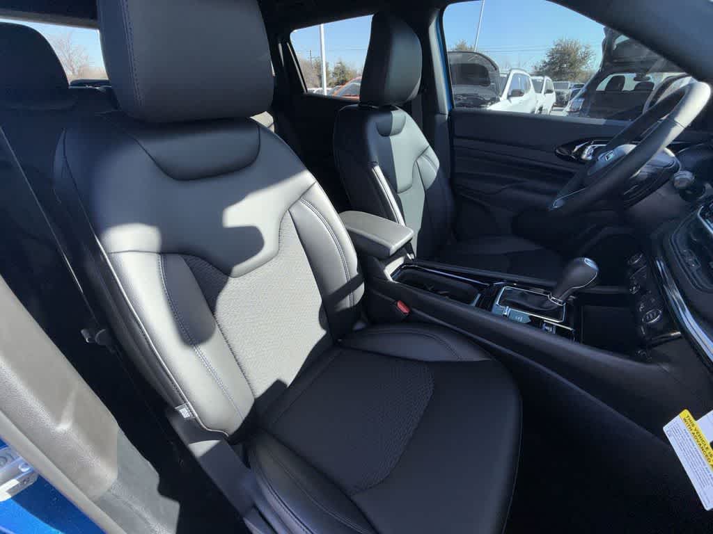 Thumbnail: 2026 Jeep Compass - 15