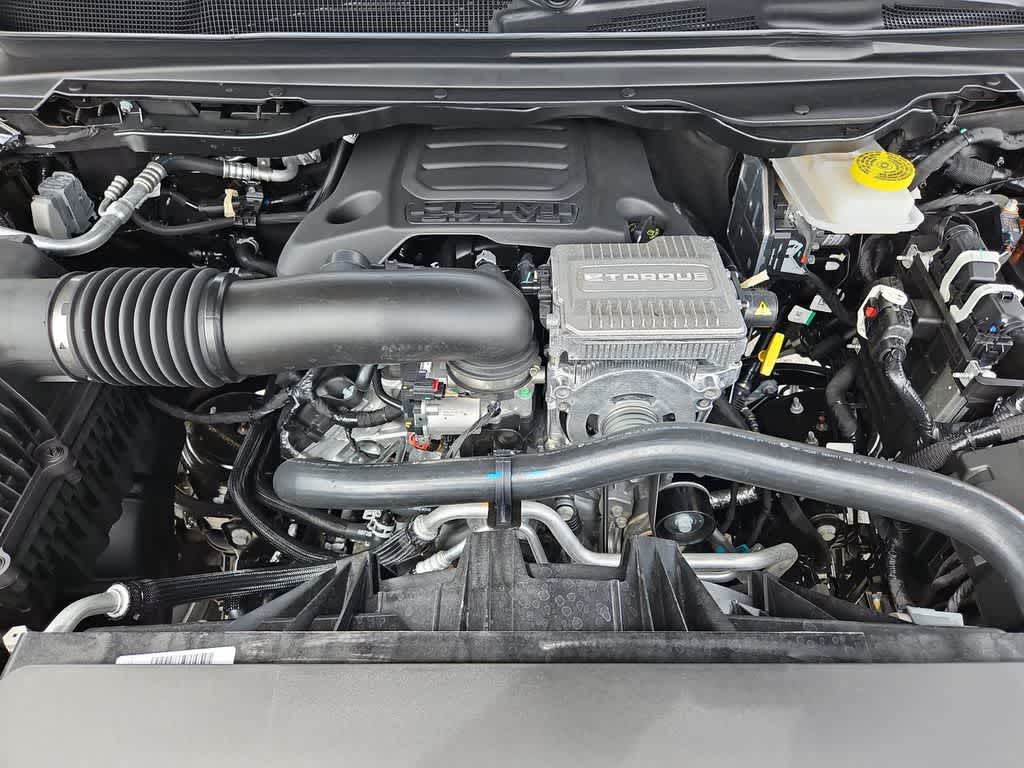 Thumbnail: 2026 RAM 1500 - 15