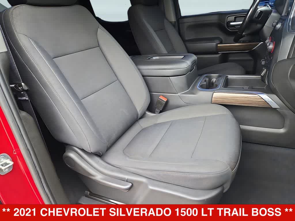 Thumbnail: 2021 Chevrolet Silverado 1500 - 22