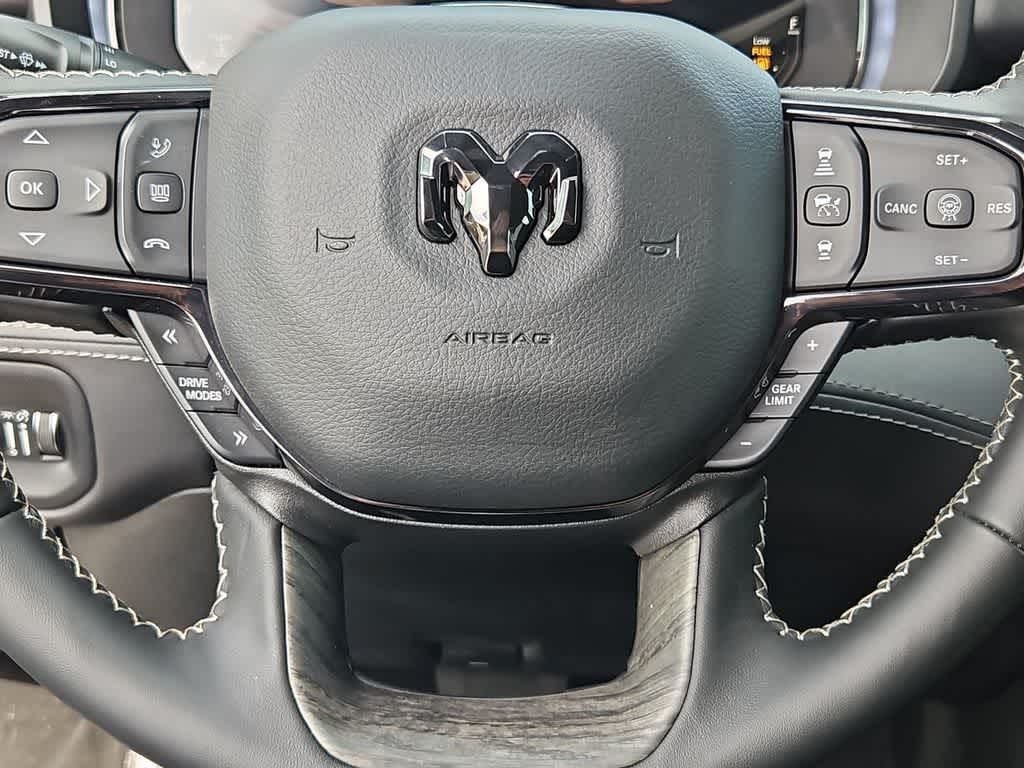 Thumbnail: 2026 RAM 1500 - 25