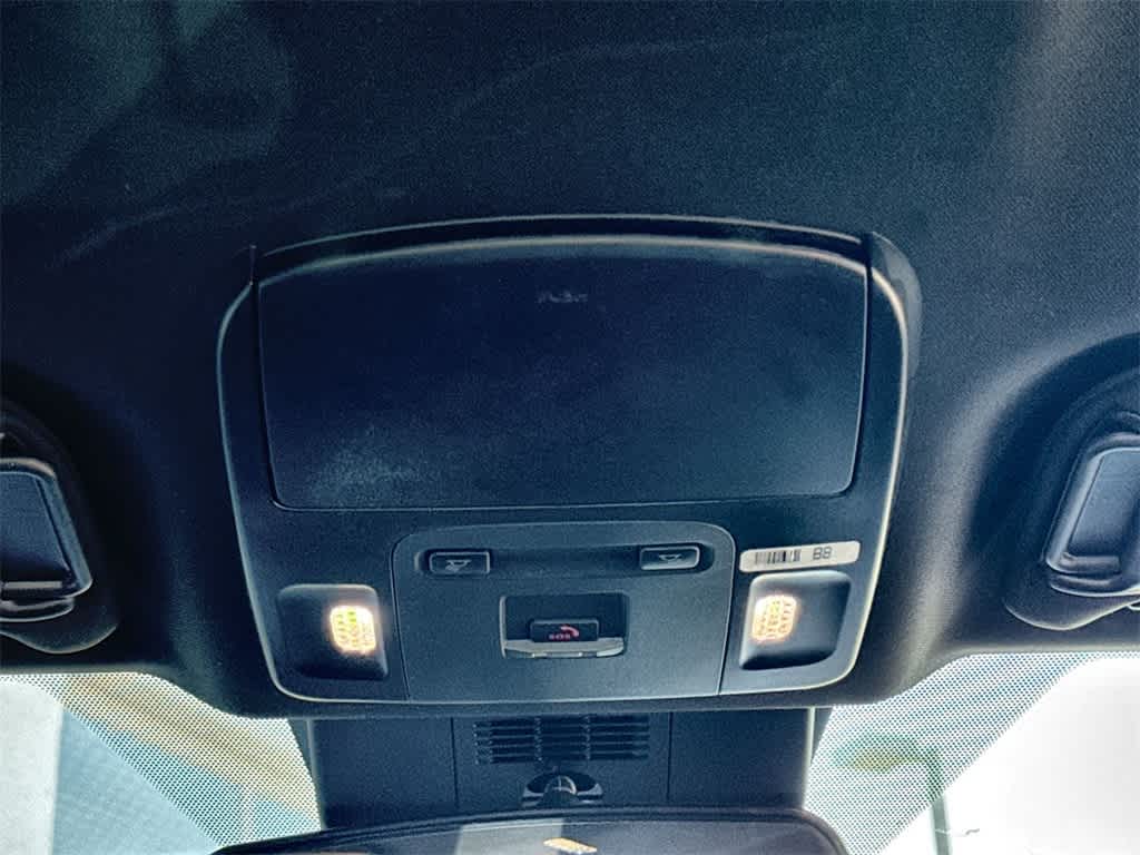 Thumbnail: 2025 Toyota Camry - 20