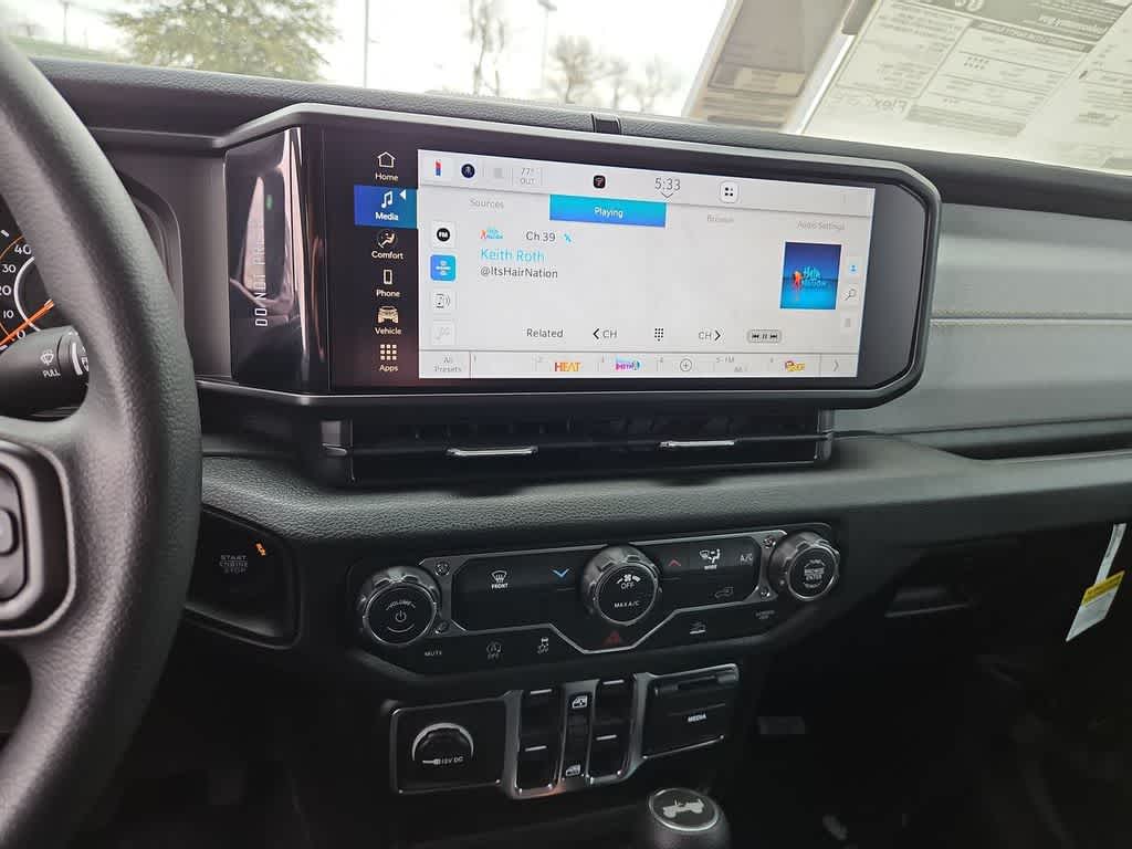 Thumbnail: 2026 Jeep Wrangler - 32