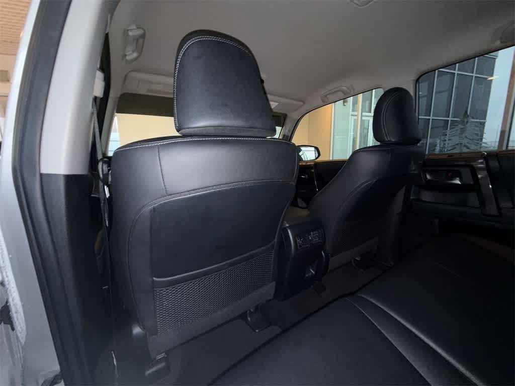 Thumbnail: 2023 Toyota 4Runner - 12