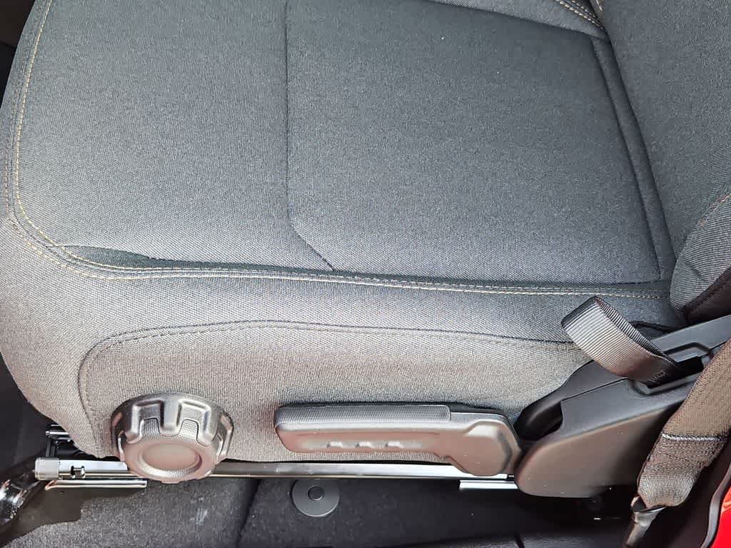 Thumbnail: 2026 Jeep Wrangler - 18