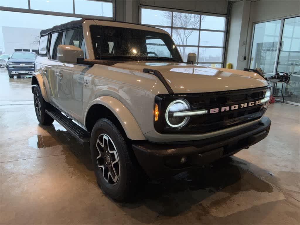 Thumbnail: 2022 Ford Bronco - 6