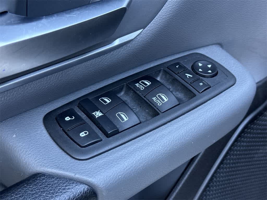 Thumbnail: 2022 RAM 1500 - 22