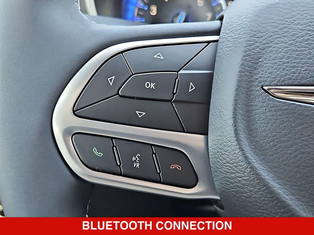 Thumbnail: 2026 Chrysler Pacifica - 24