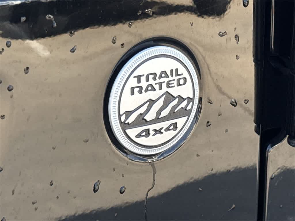 Thumbnail: 2022 Jeep Gladiator - 10