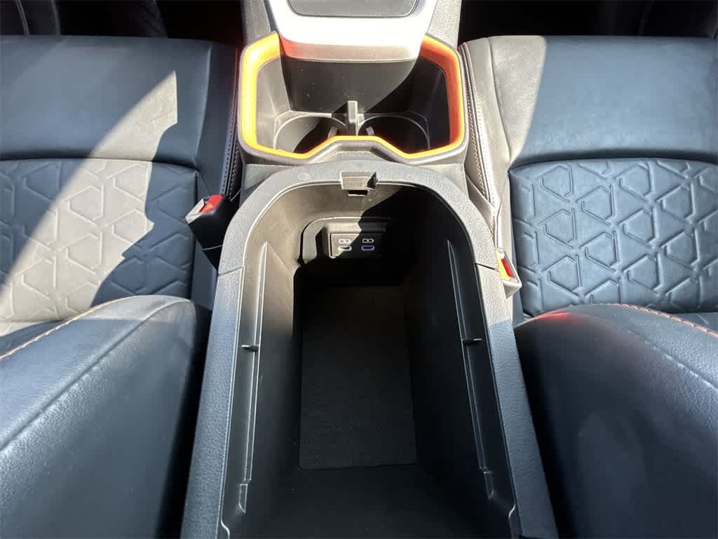 Thumbnail: 2022 Toyota RAV4 - 19