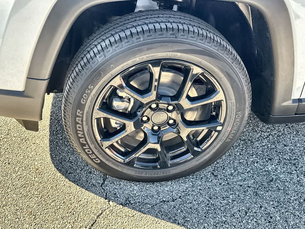 Thumbnail: 2026 Jeep Compass - 9