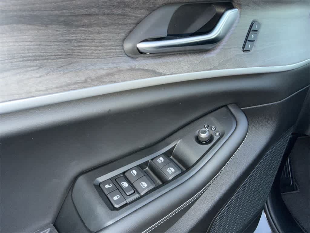 Thumbnail: 2025 Jeep Grand Cherokee - 23