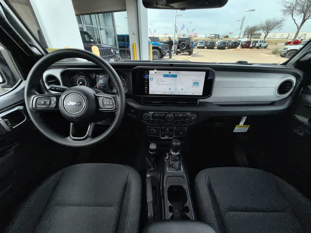 Thumbnail: 2026 Jeep Gladiator - 15