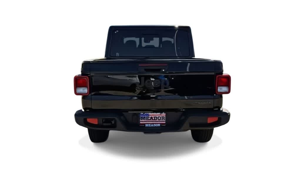 Thumbnail: 2026 Jeep Gladiator - 7