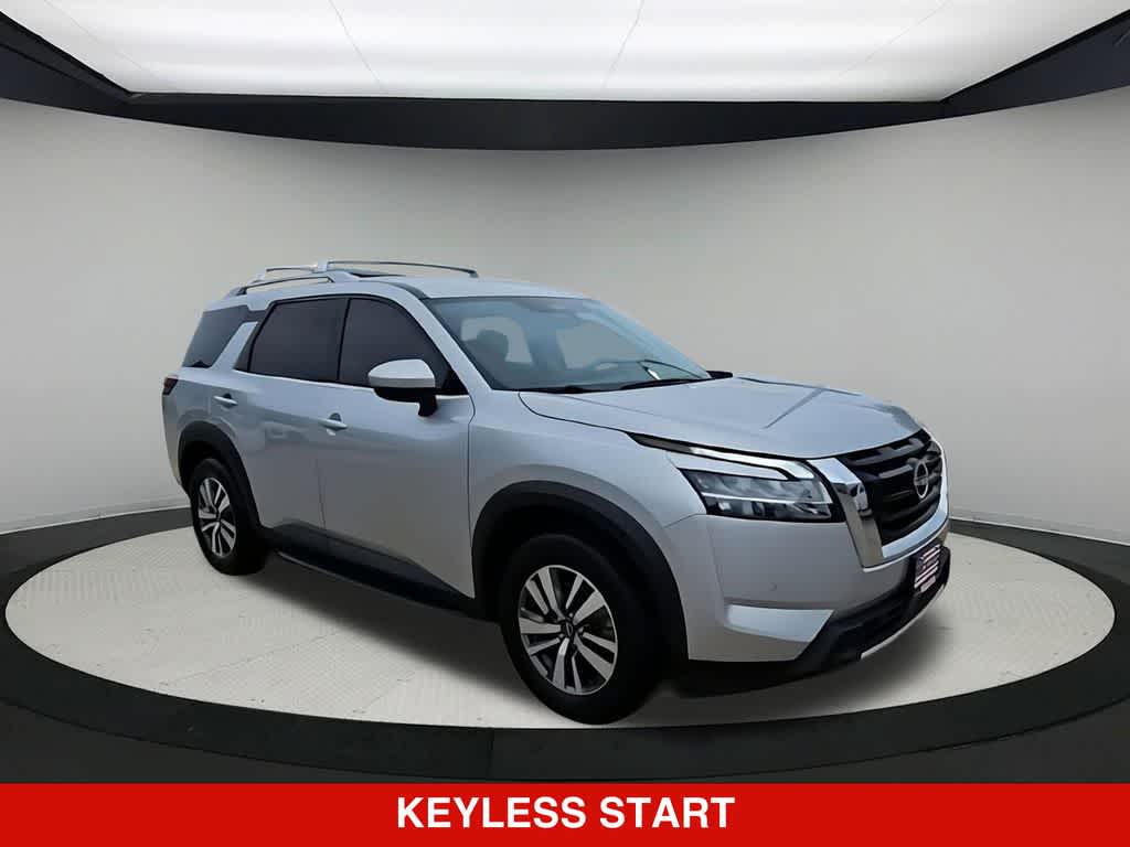 Thumbnail: 2023 Nissan Pathfinder - 2