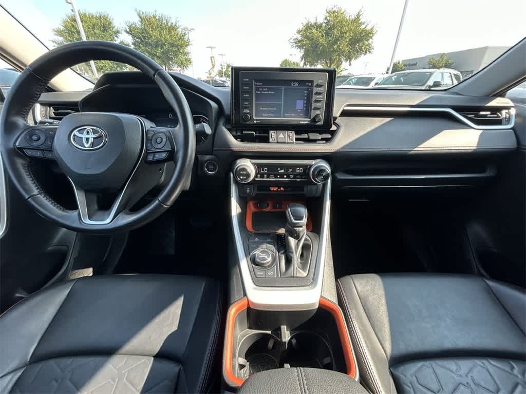 Thumbnail: 2022 Toyota RAV4 - 14