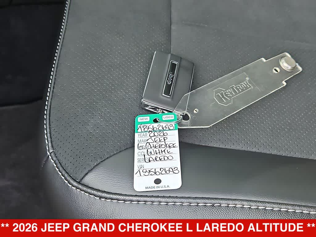 Thumbnail: 2026 Jeep Grand Cherokee L - 40