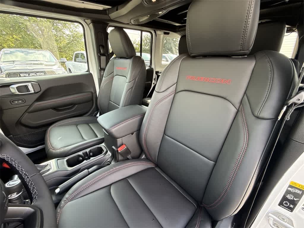 Thumbnail: 2026 Jeep Wrangler - 11