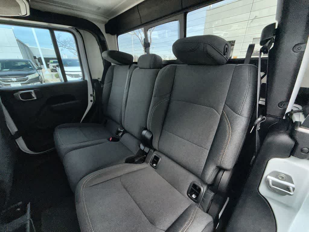 Thumbnail: 2026 Jeep Gladiator - 12