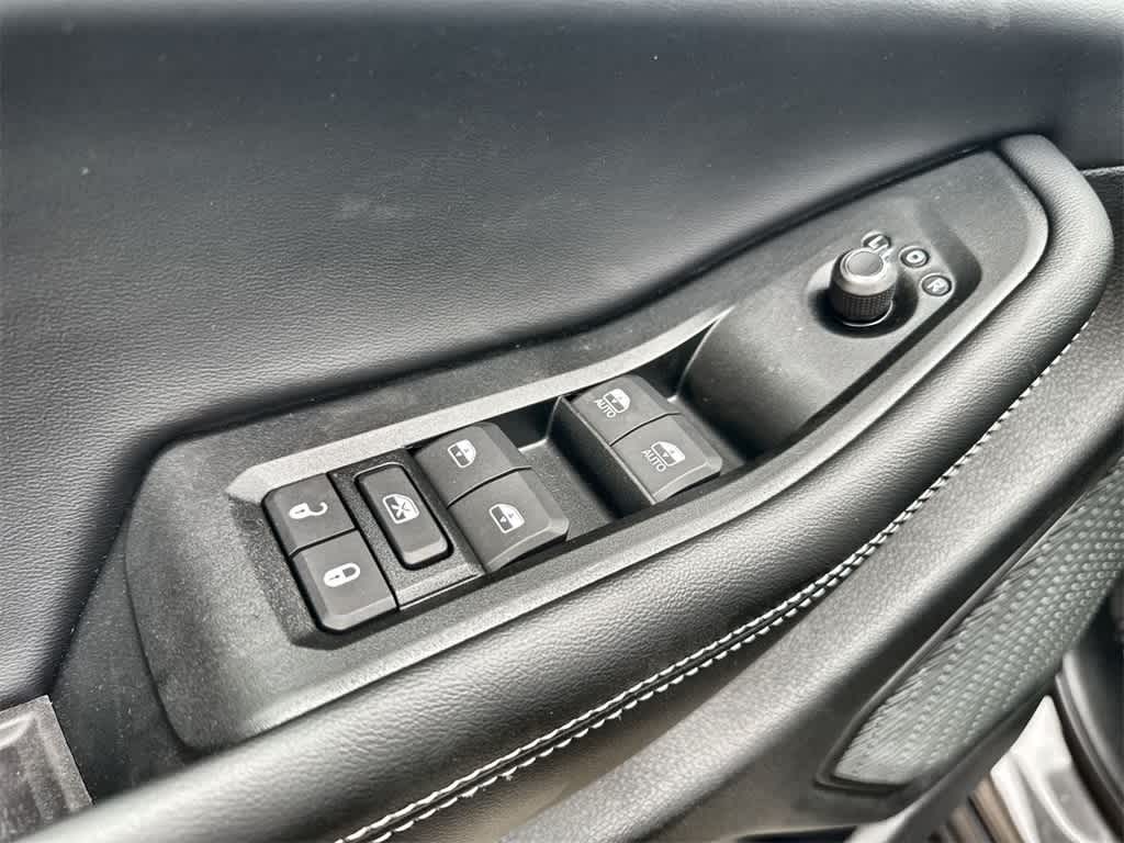 Thumbnail: 2025 Jeep Grand Cherokee - 23