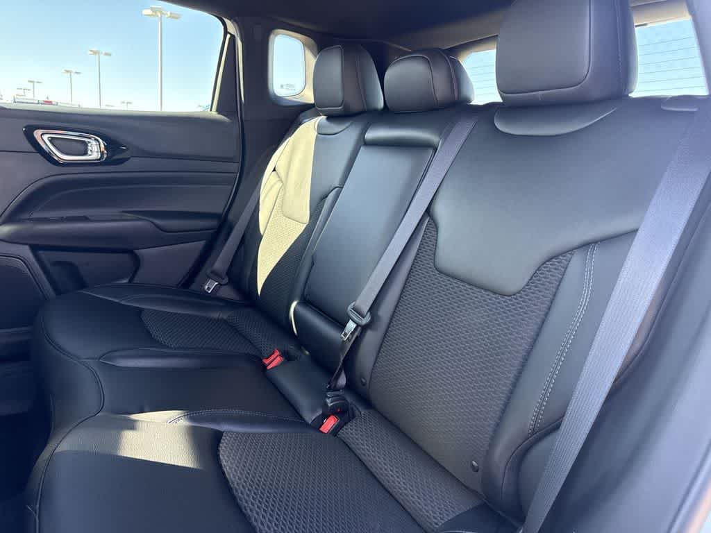 Thumbnail: 2026 Jeep Compass - 14