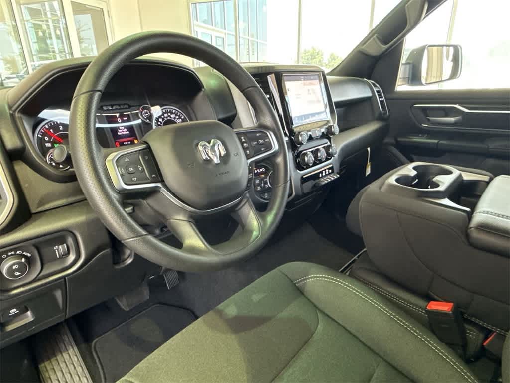 Thumbnail: 2025 RAM 1500 - 2