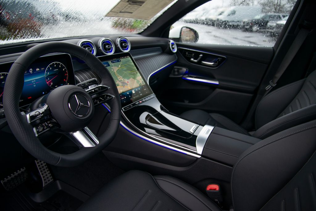 Thumbnail: 2026 Mercedes-Benz GLC - 11