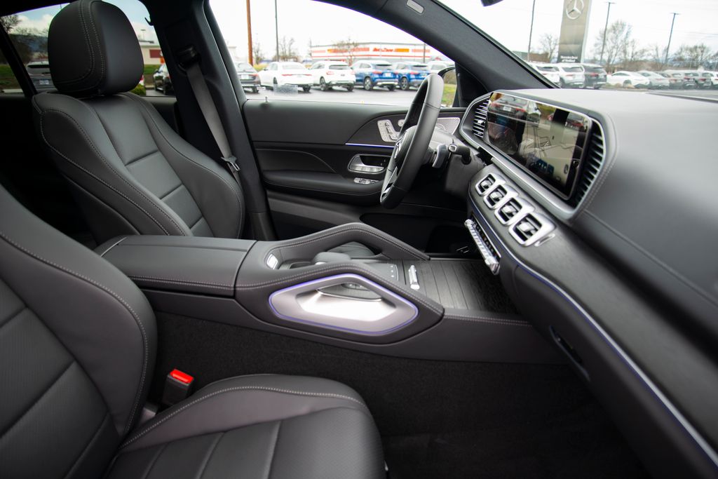 Thumbnail: 2026 Mercedes-Benz GLE - 19