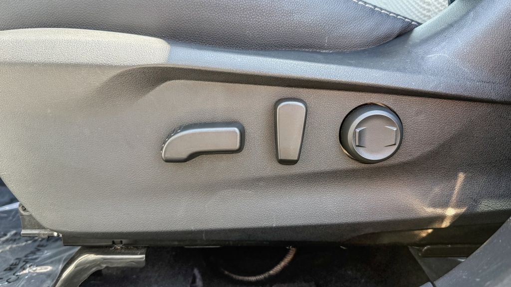 Thumbnail: 2021 Subaru Forester - 21