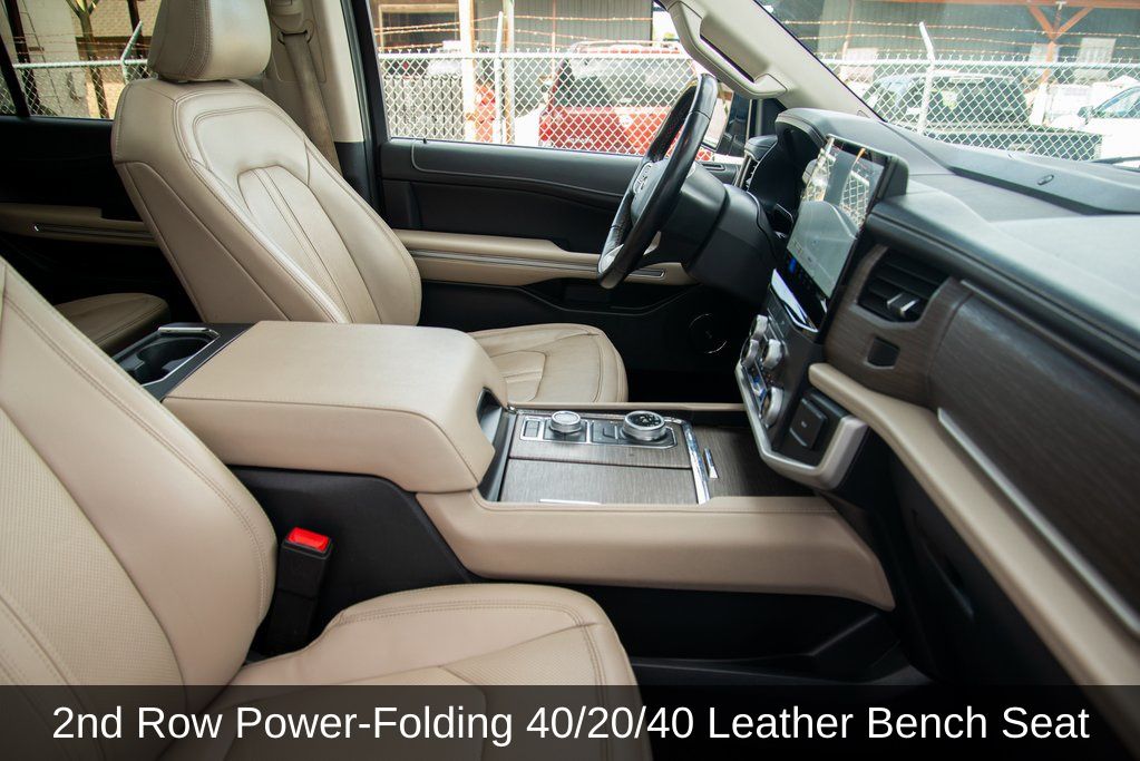 Thumbnail: 2022 Ford Expedition MAX - 22