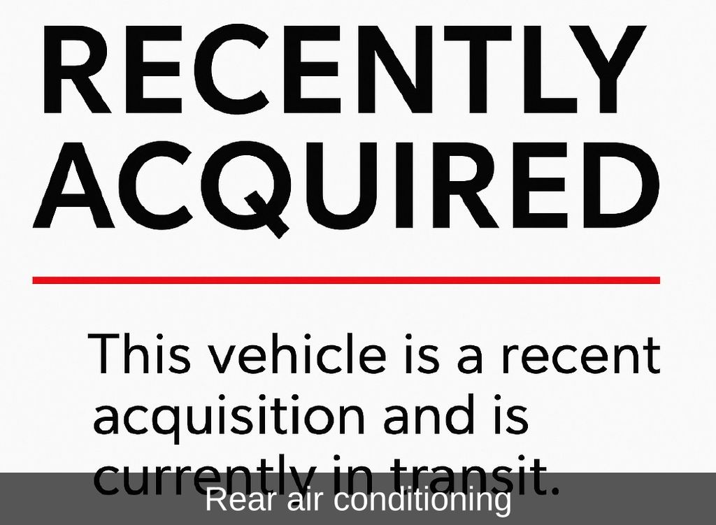 Thumbnail: 2024 Toyota Sienna - 3