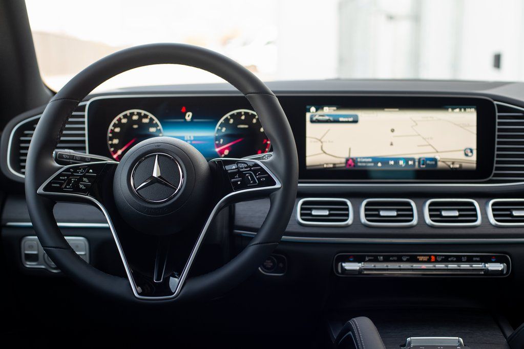 Thumbnail: 2025 Mercedes-Benz GLE - 33