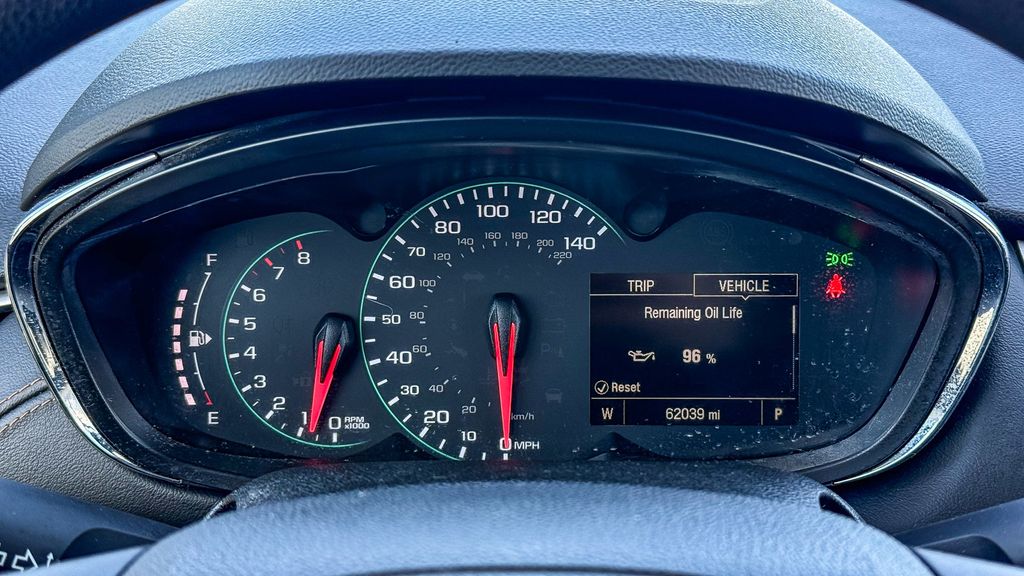 Thumbnail: 2017 Chevrolet Trax - 24