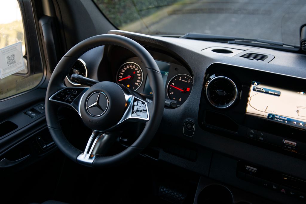 Thumbnail: 2026 Mercedes-Benz Sprinter - 17