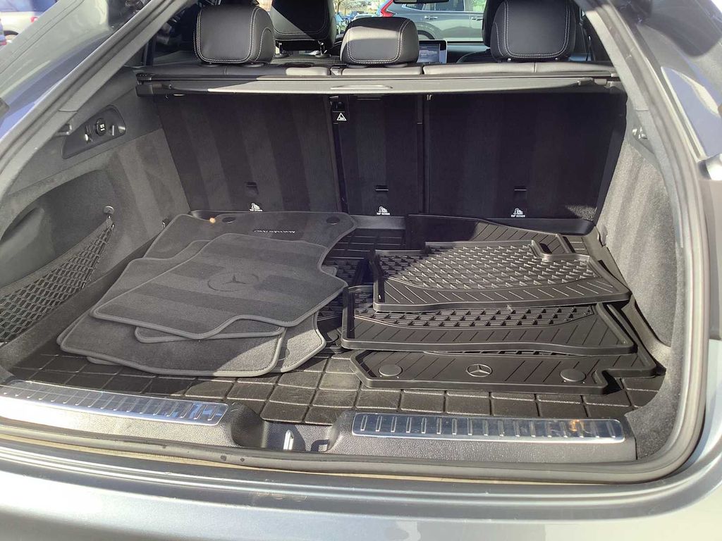 Thumbnail: 2019 Mercedes-Benz GLC - 19