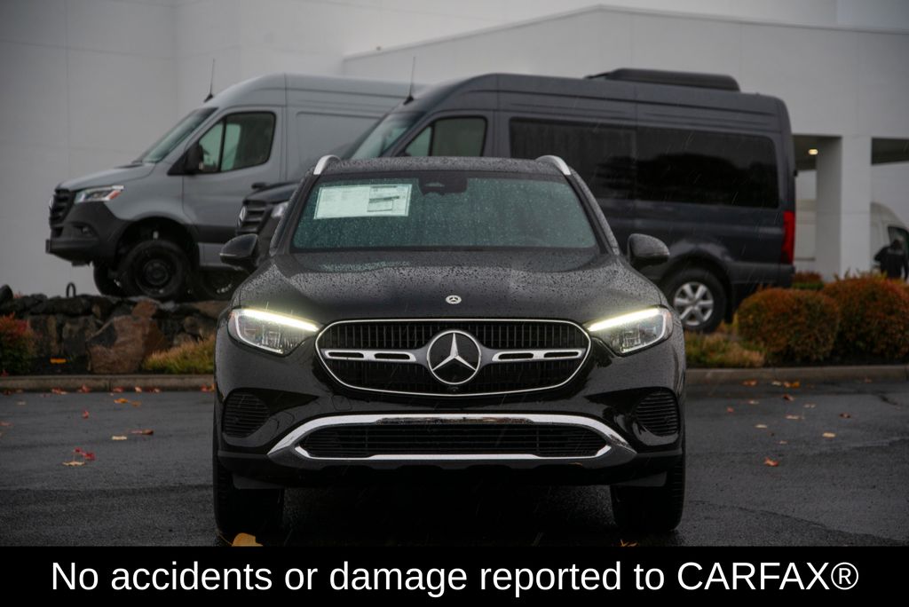 Thumbnail: 2026 Mercedes-Benz GLC - 2