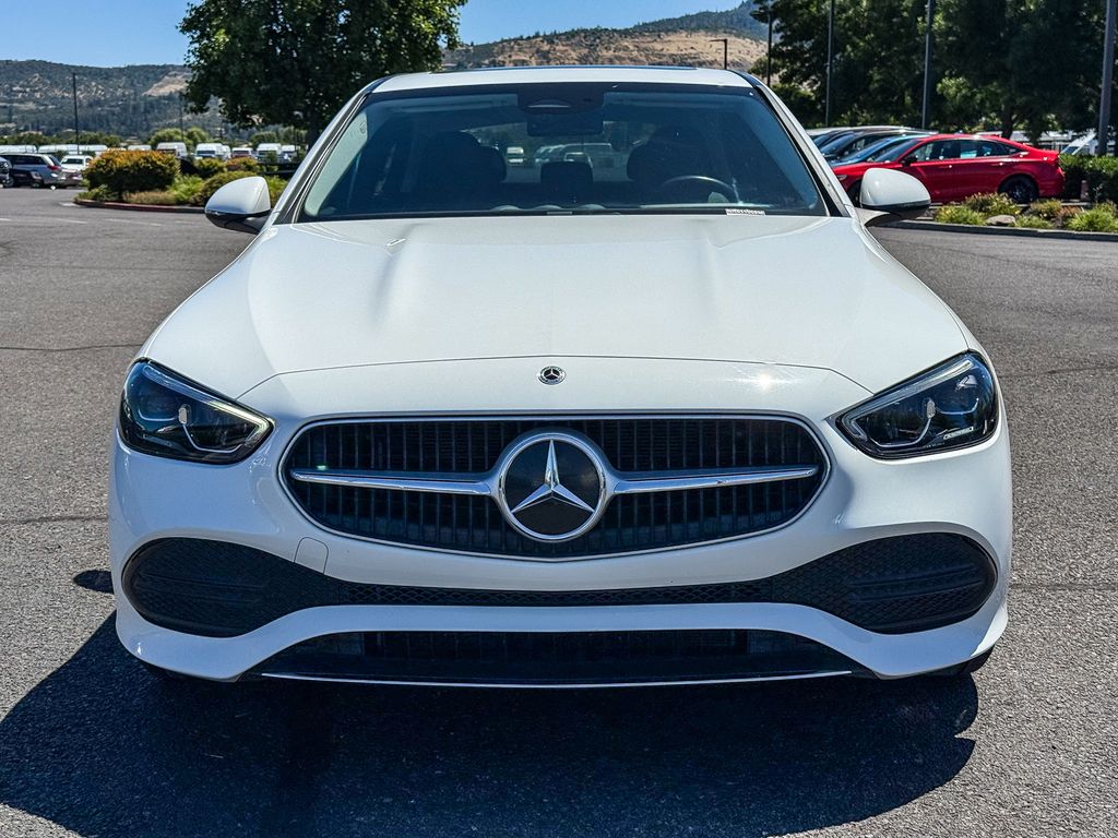 Thumbnail: 2022 Mercedes-Benz C-Class - 4